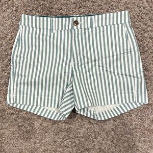 Old Navy Green and White Striped Women's Shorts